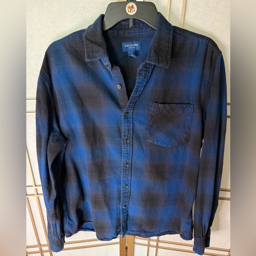 Arizona Jean Co. Men’s Blue Flannel Button Down Shirt - Size Large - 90 grunge